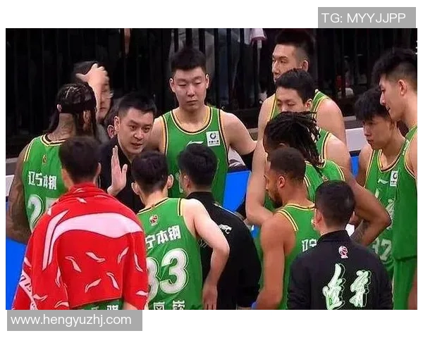 北京首钢与辽宁激战正酣比分胶着双方争夺季后赛席位的关键战役