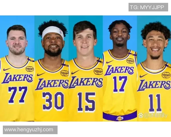 掘金与湖人微博热议赛季对决精彩瞬间与球员表现分析